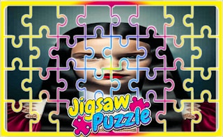 Image The Addams Family Perfect Fit Jigsaw
